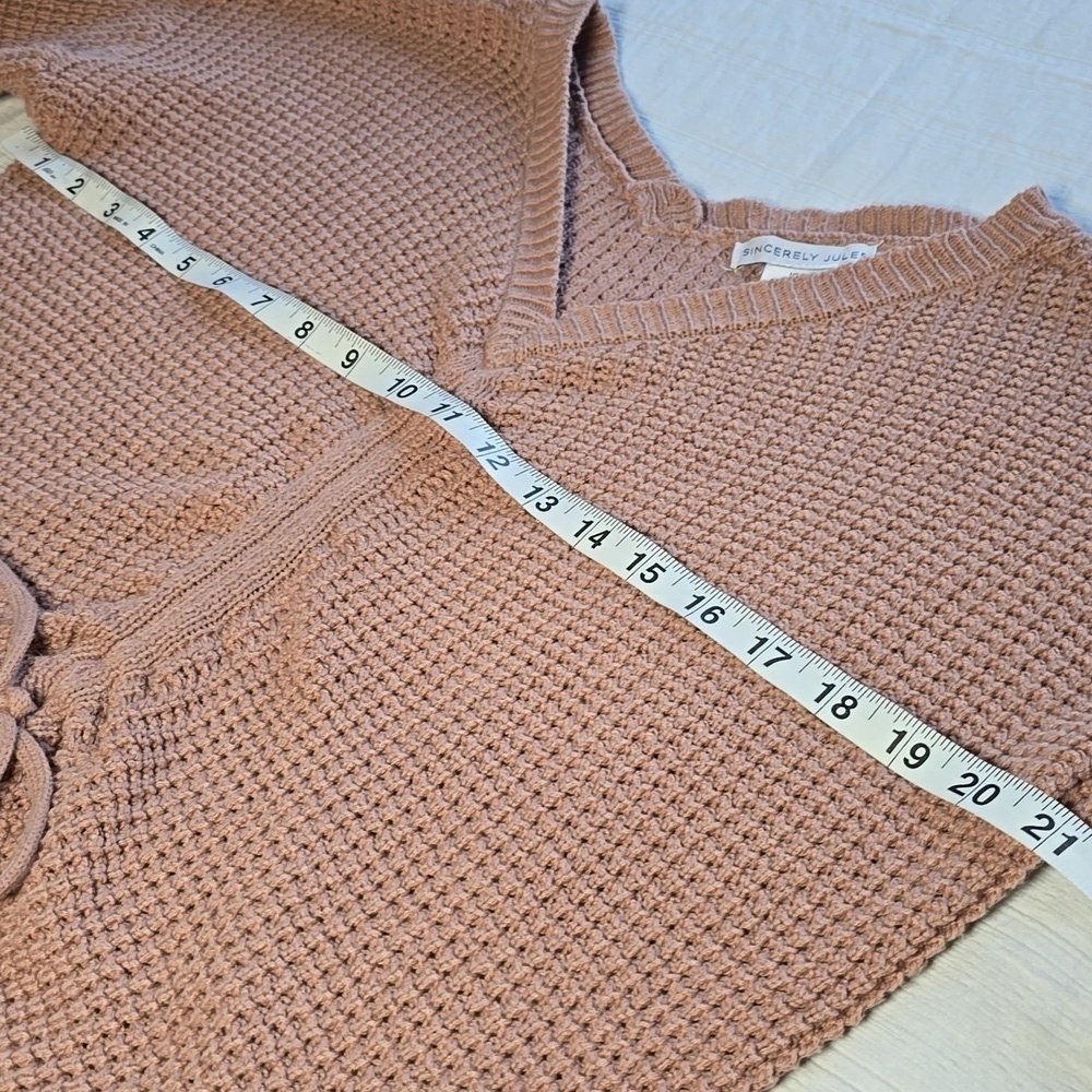 Sincerely Jules Cropped Ruched Front Sweater - Picture 7 of 12